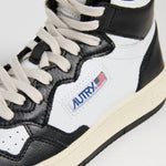 Autry - Women's Medalist Mid Sneaker