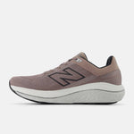 New Balance - Men's 860v14 Shoes