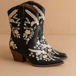 Oasis Society - Women's Bailey Embroidered Cowboy Booties