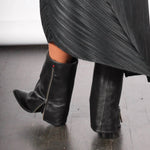 Halmanera - Women's Foldover Lug Sole Boot